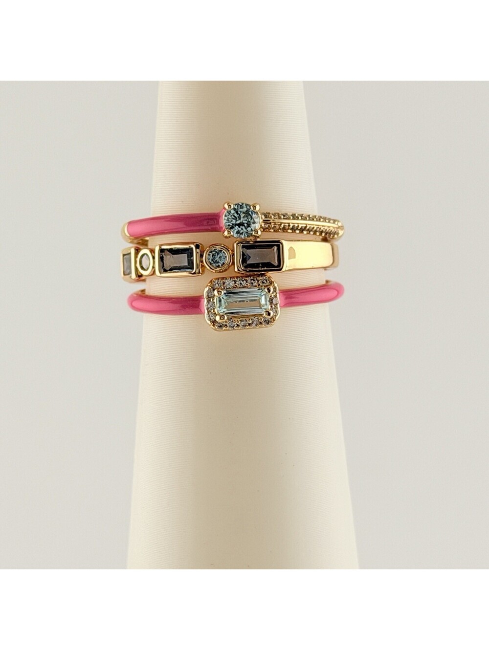 Bomb Party RARE UNICORN 3pc Sz 9 Pink Enamel & Aquamarine on Yellow Gold RG14942